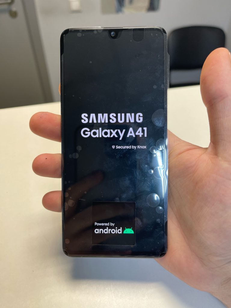 Замена экрана Samsung A41 в Мурманске